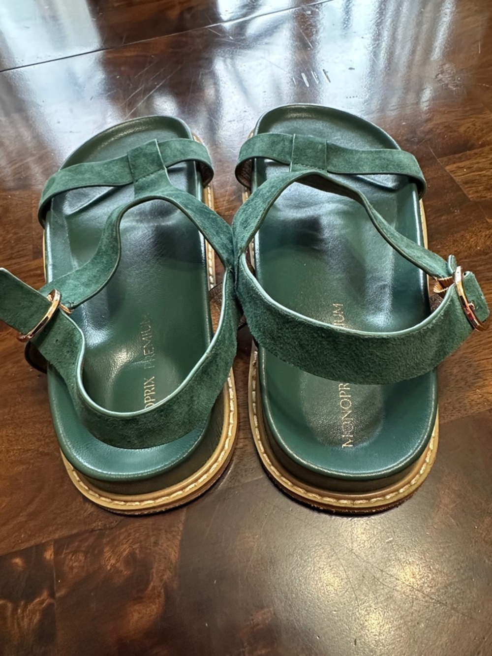 Green Suede Strap Women’s Sandals - Picture 3 of 6